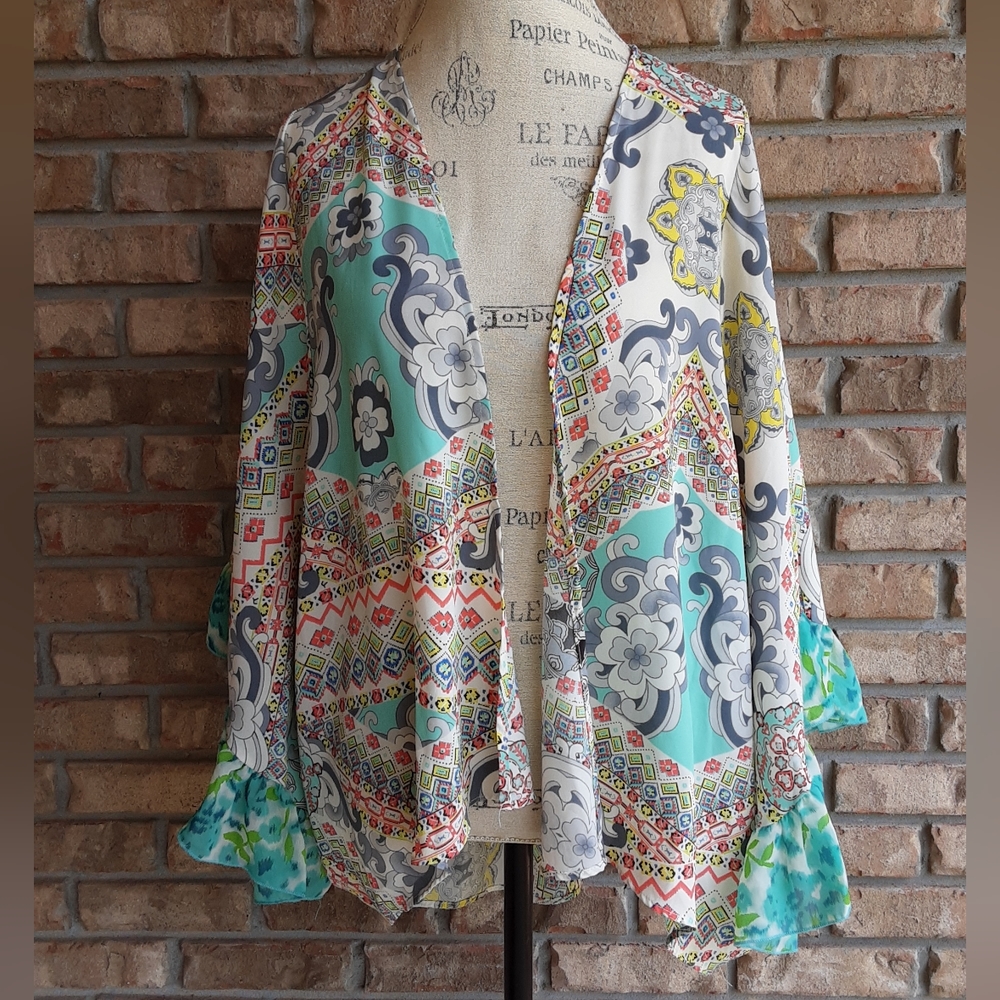 J&M Floral Ruffle Kimono Open Front Art Teacher Colorful Patterned Women's Top